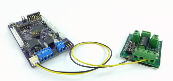 Sabertooth 2x5 connected to TCB